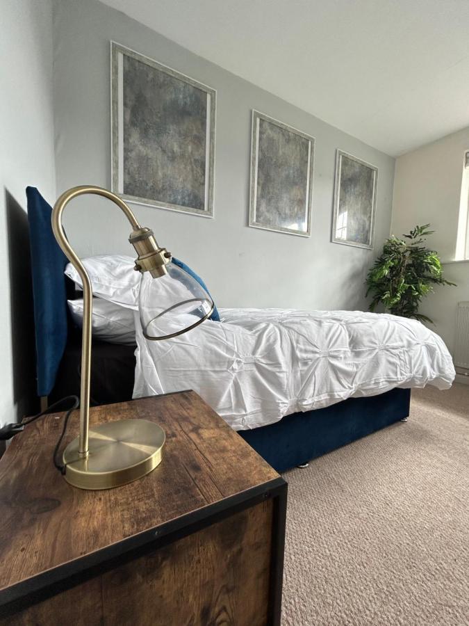 4-Bedroom Home Near Ema, Sleeps 6 كاسل دونينغتون المظهر الخارجي الصورة